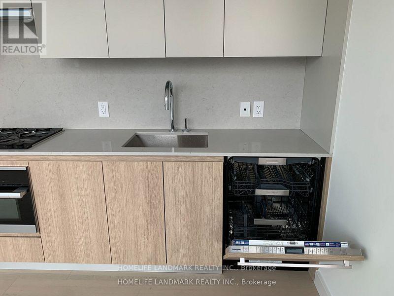 2605 - 81 Wellesley Street E, Toronto, Ontario  M4Y 0C5 - Photo 9 - C12813898