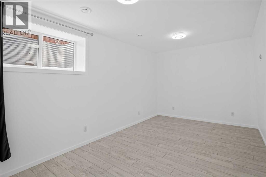 154 Yorkstone Way Sw, Calgary, Alberta  T2X 4S3 - Photo 41 - A2286308