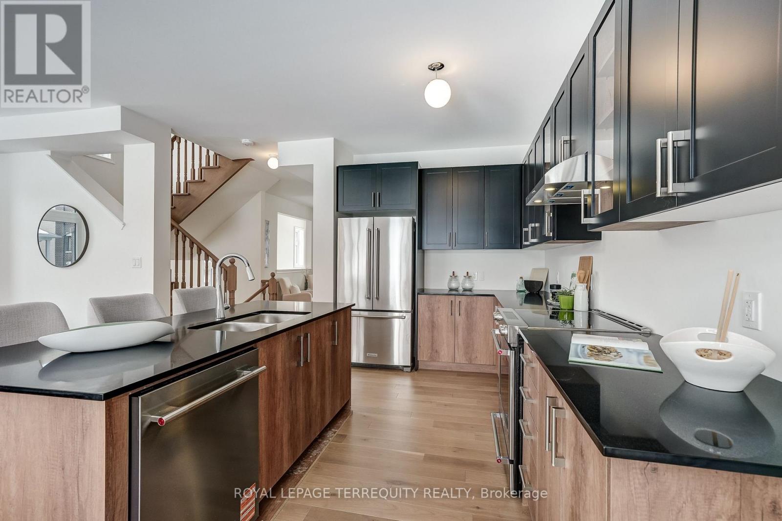 2964 Starlight Drive, Pickering, Ontario  L1X 0R8 - Photo 18 - E12813872