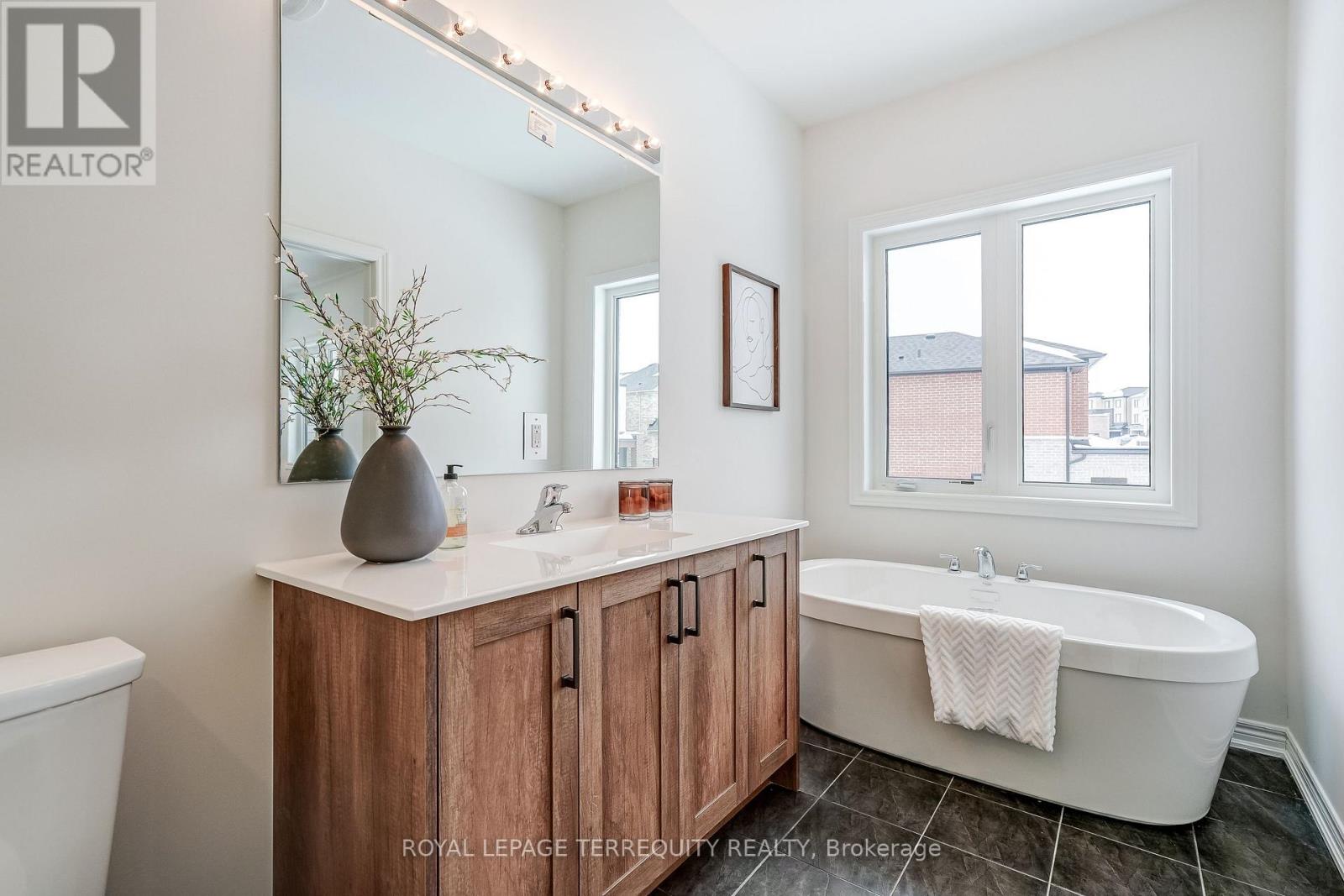 2964 Starlight Drive, Pickering, Ontario  L1X 0R8 - Photo 39 - E12813872