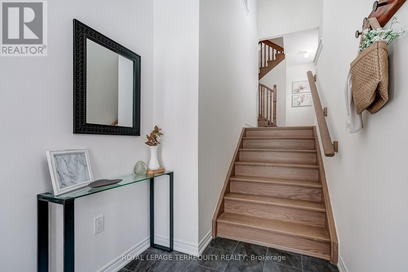 2964 Starlight Drive, Pickering, Ontario  L1X 0R8 - Photo 9 - E12813872