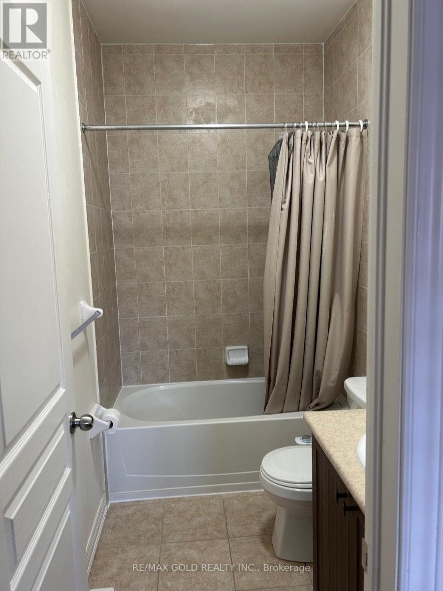 21 Humberstone Crescent, Brampton, Ontario  L7A 0C4 - Photo 15 - W12809962