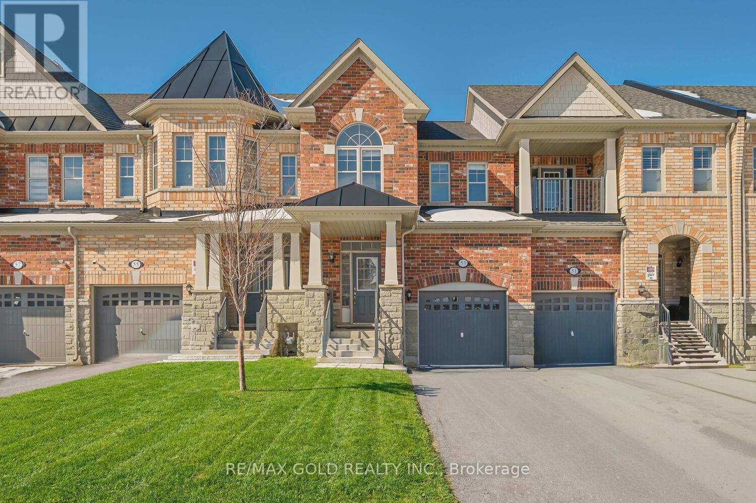53 FINEGAN CIRCLE, Brampton, Ontario