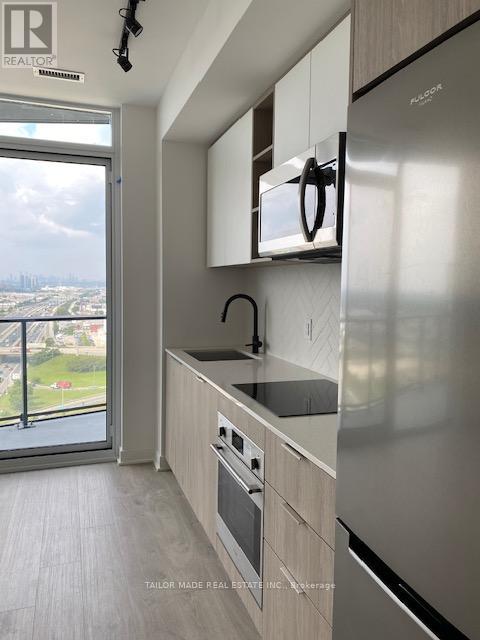 1810 - 36 Zorra Street, Toronto, Ontario  M8Z 4Z7 - Photo 12 - W12813868