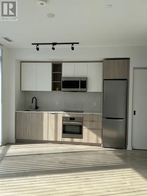 1810 - 36 Zorra Street, Toronto, Ontario  M8Z 4Z7 - Photo 5 - W12813868