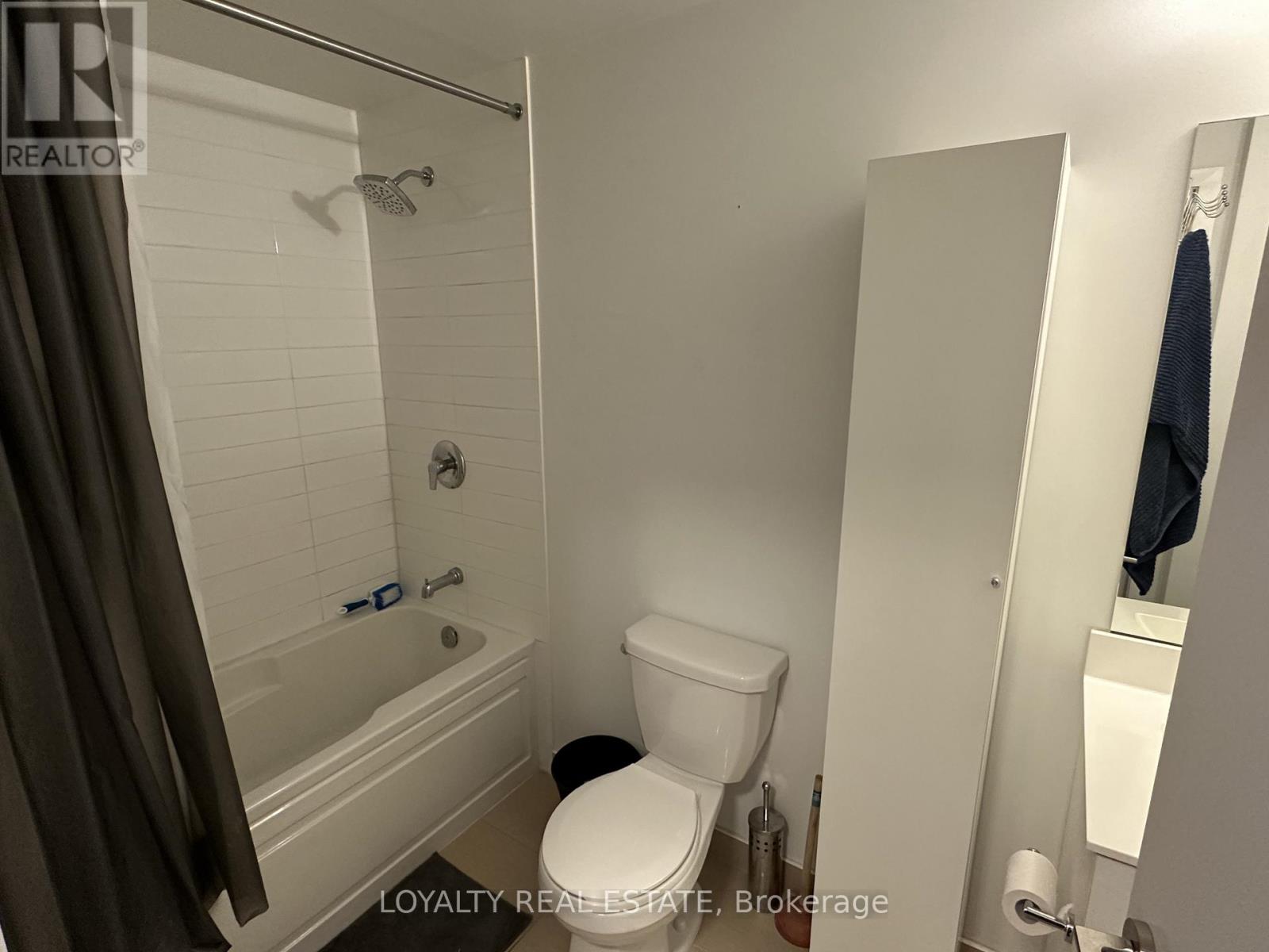 2703 - 20 Shore Breeze Drive, Toronto, Ontario  M8V 0C7 - Photo 15 - W12813886