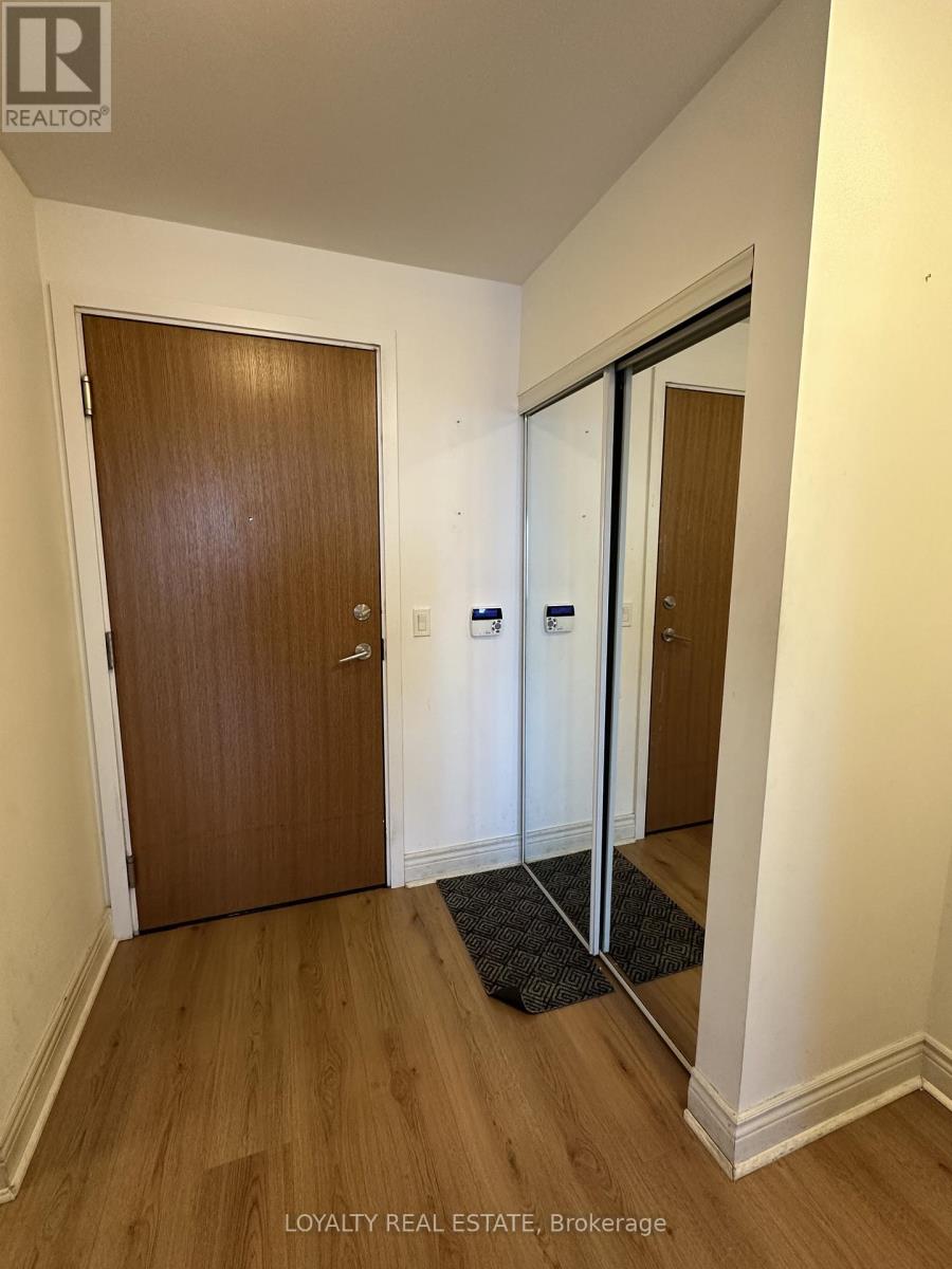 2703 - 20 Shore Breeze Drive, Toronto, Ontario  M8V 0C7 - Photo 6 - W12813886