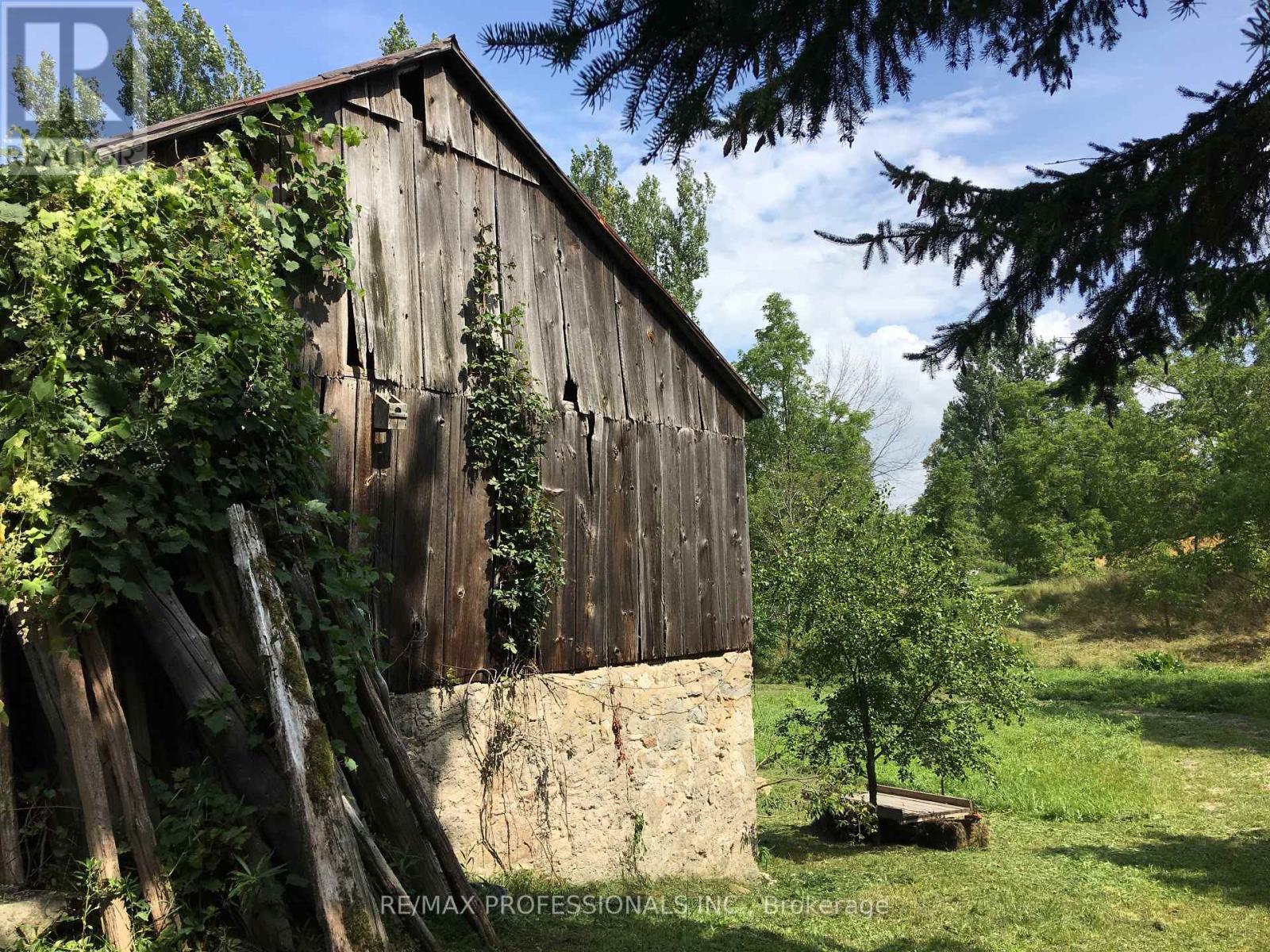 14070 Dublin Line, Halton Hills, Ontario  L7J 2L9 - Photo 17 - W12813896