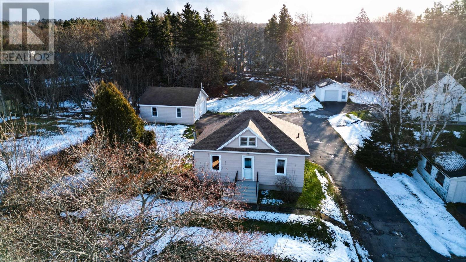 17 Howie Drive, Sydney River, Nova Scotia  B1S 1K8 - Photo 6 - 202529417