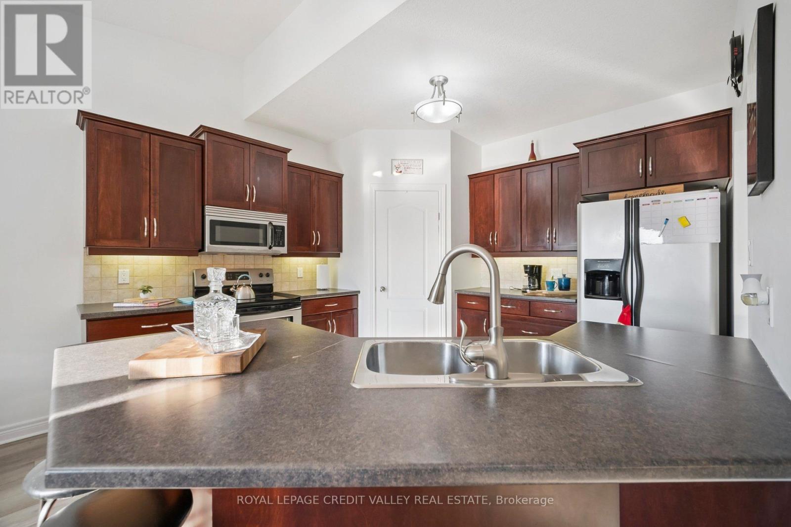 9 Peach Tree Boulevard, St. Thomas, Ontario  N5R 0B3 - Photo 14 - X12813890