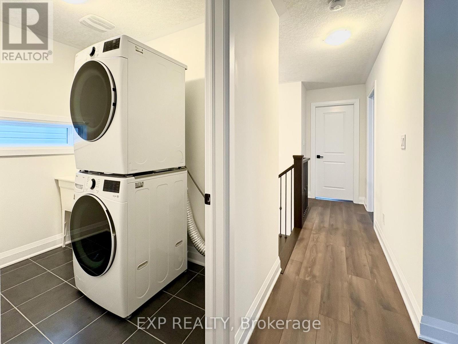 6 Dominique Street, Kitchener, Ontario  N2E 0K4 - Photo 8 - X12813906