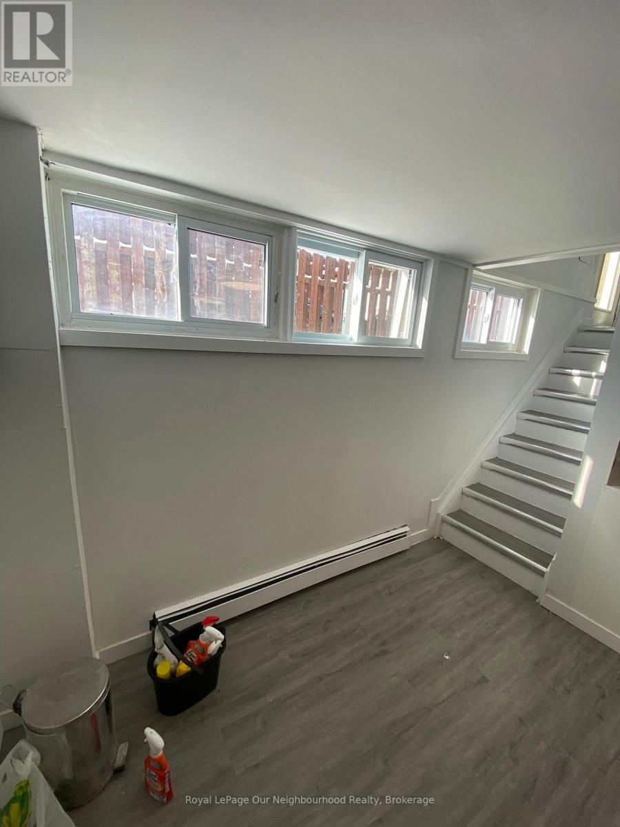 Basement - 5749 Summer Street, Niagara Falls, Ontario  L2G 1M5 - Photo 8 - X12813908