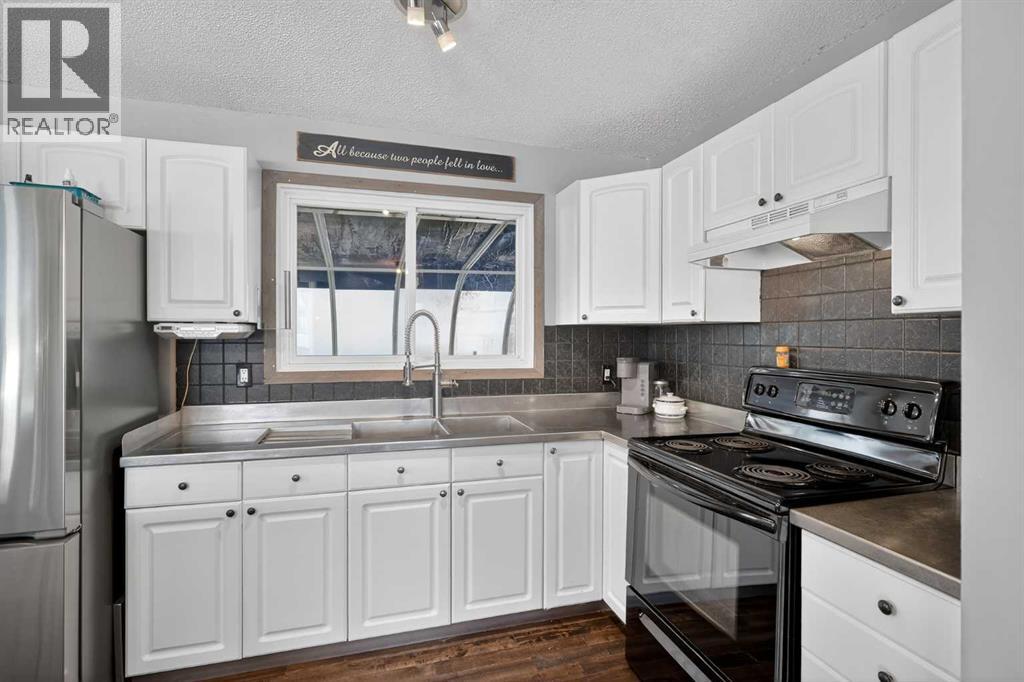 1028 Penrith Crescent Se, Calgary, Alberta  T2A 2H7 - Photo 13 - A2286757