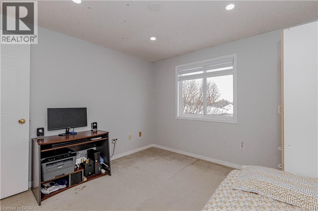 128 Karalee Crescent, Cambridge, Ontario  N3C 4H4 - Photo 38 - 40807113