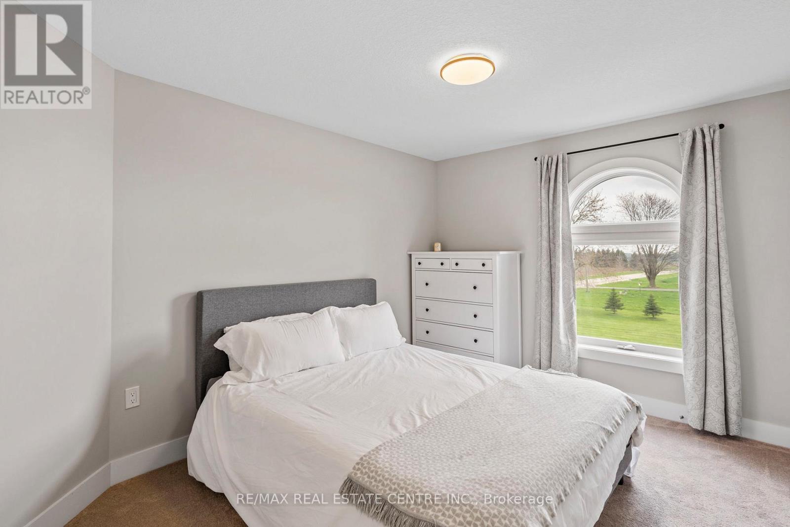 21575 Heritage Road, Thames Centre, Ontario  N0M 2P0 - Photo 26 - X12813920