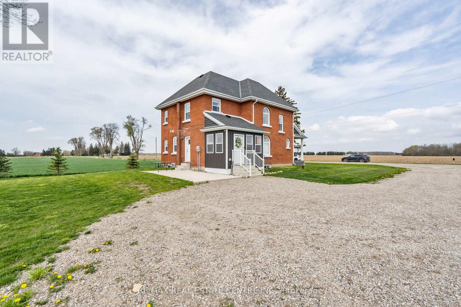 21575 Heritage Road, Thames Centre, Ontario  N0M 2P0 - Photo 33 - X12813920