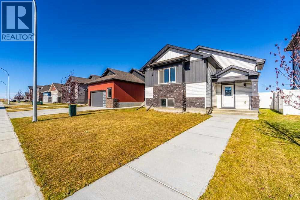 1212 Iron Landing Way, Crossfield, Alberta  T0M 0S0 - Photo 3 - A2284653
