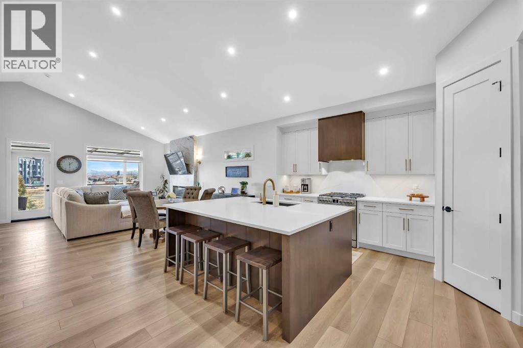 13 Emerson Crescent, Okotoks, Alberta  T1S 5W5 - Photo 5 - A2286797