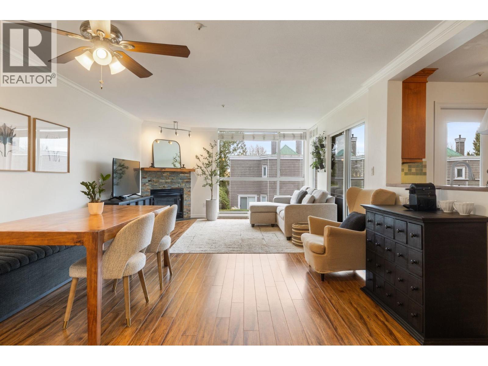 212 8450 JELLICOE STREET, vancouver, British Columbia