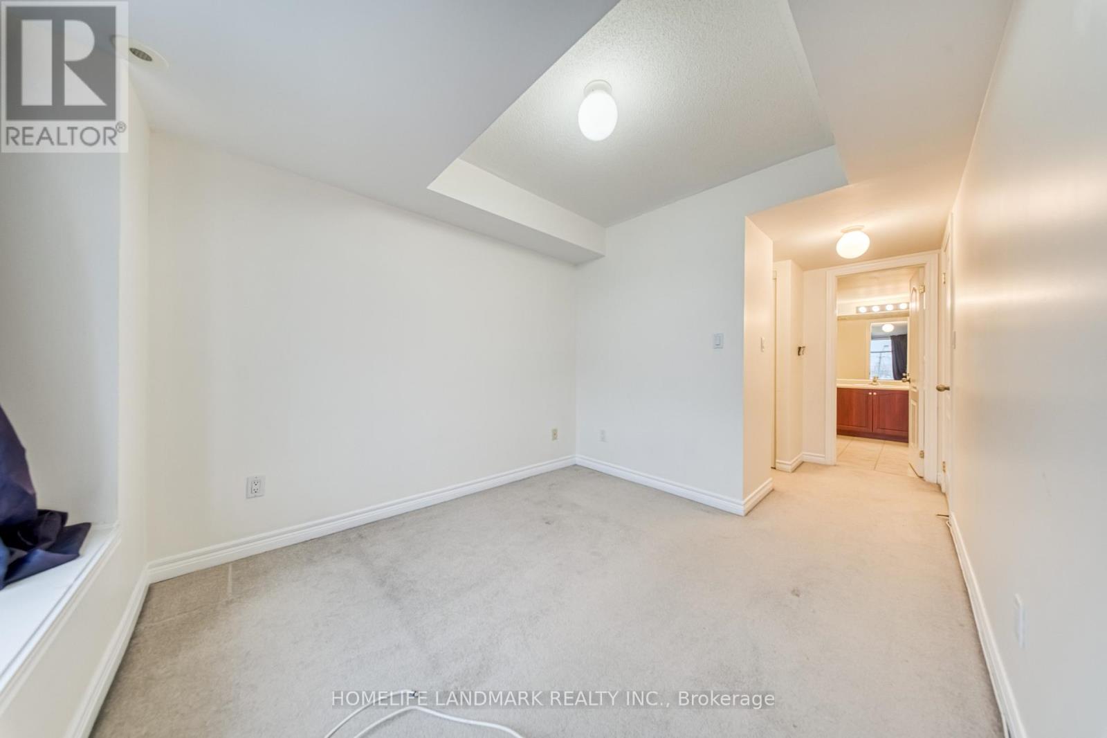 250 - 1496 Victoria Park Avenue, Toronto, Ontario  M4A 2M6 - Photo 20 - C12813924