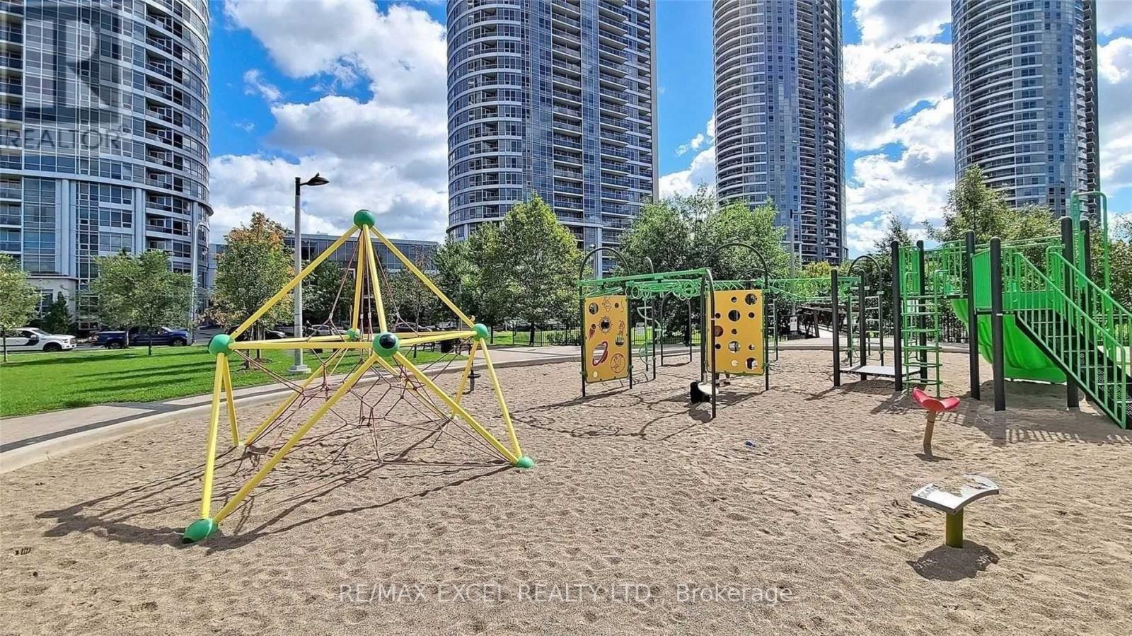 2605 - 125 Village Green Square, Toronto, Ontario  M1S 0G3 - Photo 31 - E12813930