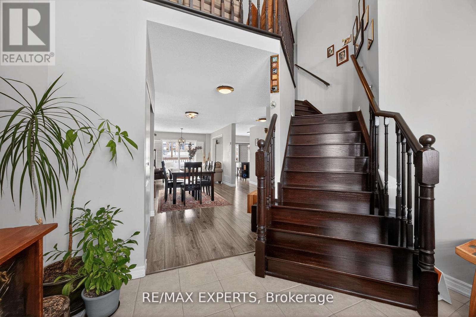 2166 Nevils Street, Innisfil, Ontario  L9S 0C9 - Photo 4 - N12811410