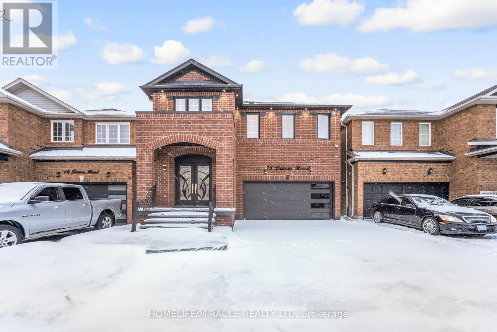 18 DAWES ROAD, Brampton, Ontario