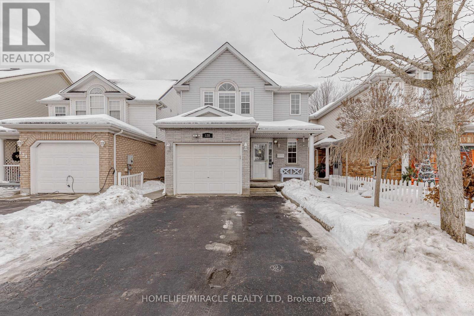 128 KARALEE CRESCENT, Cambridge, Ontario