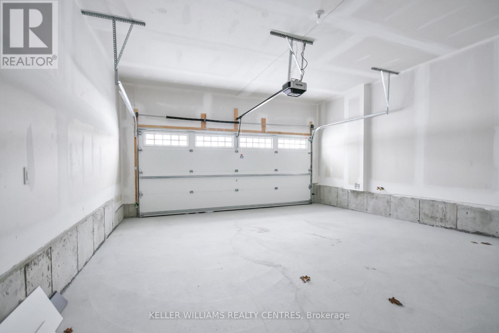 125 Mceachern Lane, Gravenhurst, Ontario  P1P 0H8 - Photo 19 - X12813936