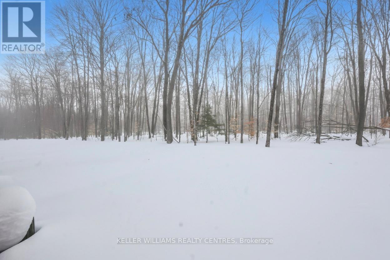 125 Mceachern Lane, Gravenhurst, Ontario  P1P 0H8 - Photo 21 - X12813936