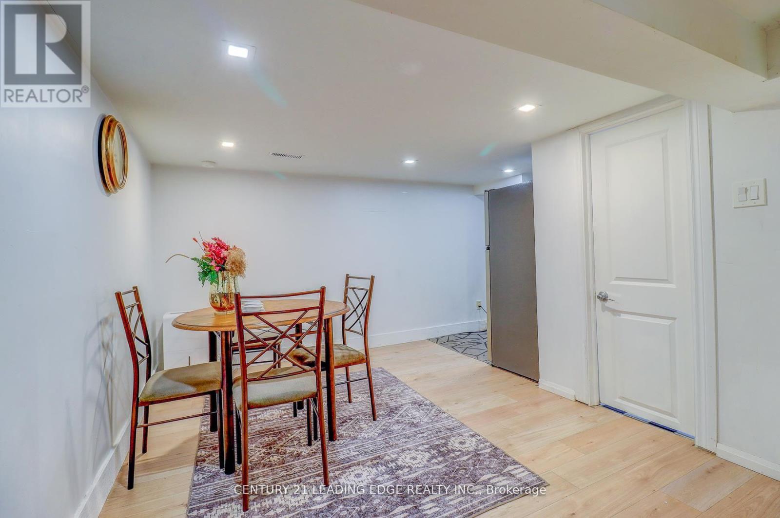 107 Lakeland Crescent, Richmond Hill, Ontario  L4E 3A1 - Photo 28 - N12813426