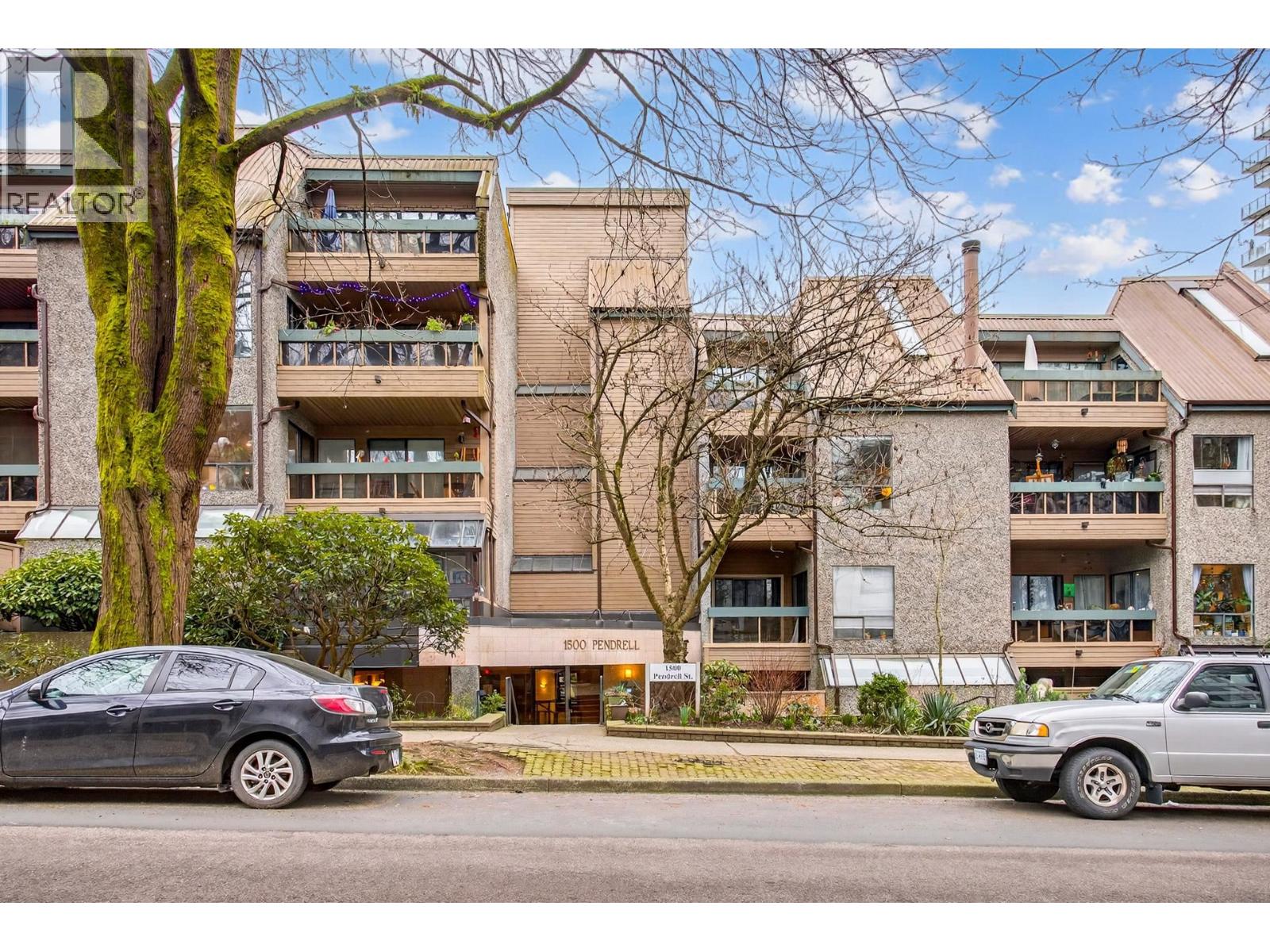 318 1500 PENDRELL STREET, Vancouver, British Columbia