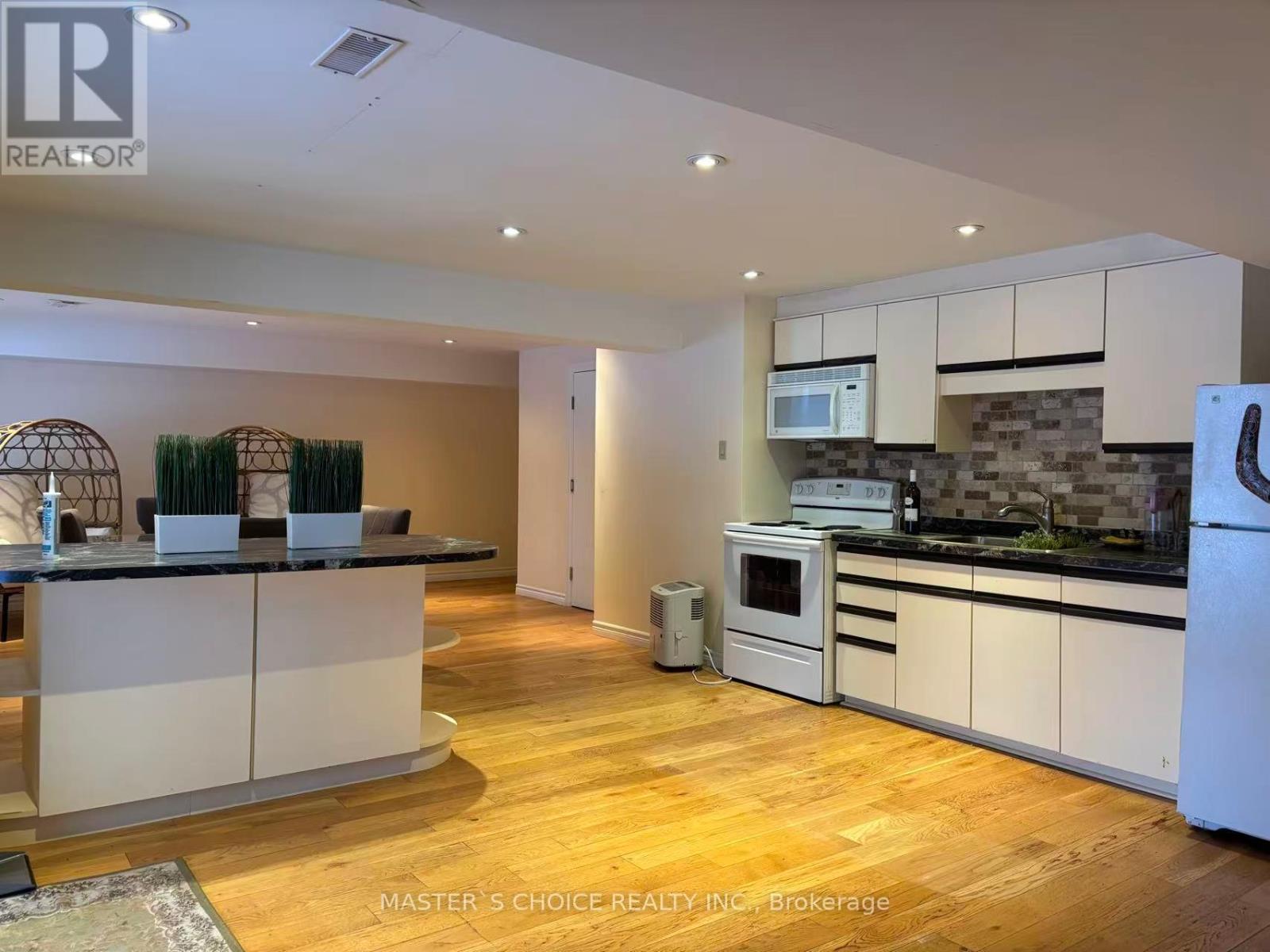 5 - 13256 Leslie Street, Richmond Hill, Ontario  L4E 1A2 - Photo 3 - N12813962