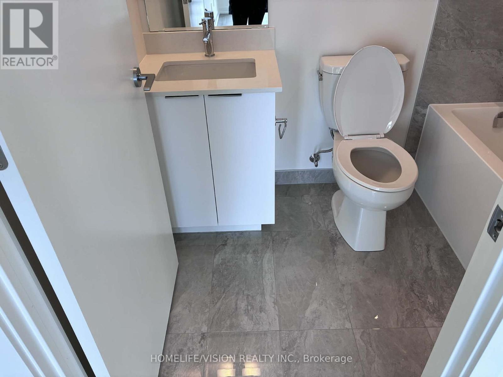 1209 - 3071 Trafalgar Road, Oakville, Ontario  L6H 8C6 - Photo 12 - W12813960