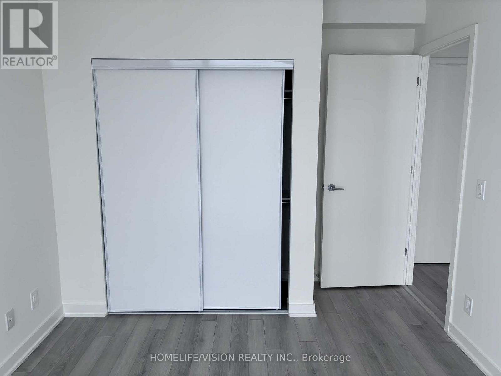 1209 - 3071 Trafalgar Road, Oakville, Ontario  L6H 8C6 - Photo 9 - W12813960