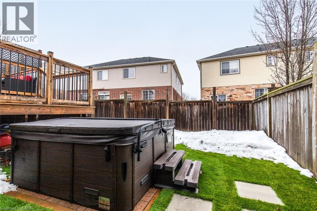 8 Bousfield Court, Waterdown, Ontario  L8B 0T3 - Photo 44 - 40806943