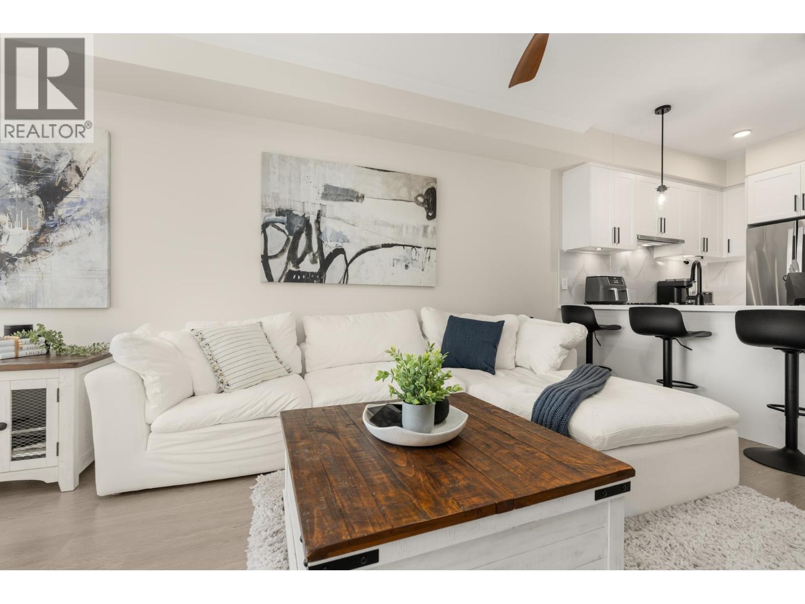 402 12109 223 Street, Maple Ridge, British Columbia  V2X 5Y6 - Photo 7 - R3088337