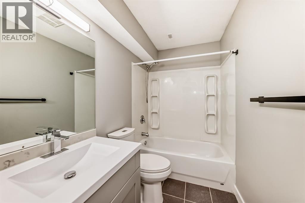 125 Lakeview Shores, Chestermere, Alberta  T1X 1H1 - Photo 41 - A2283123