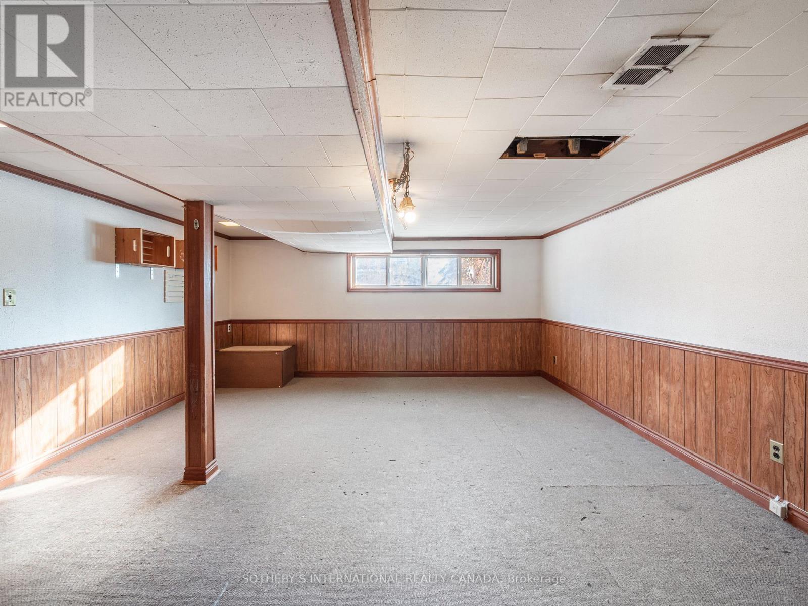 4 Riverlea Drive, Toronto, Ontario  M9P 2H1 - Photo 25 - W12689244