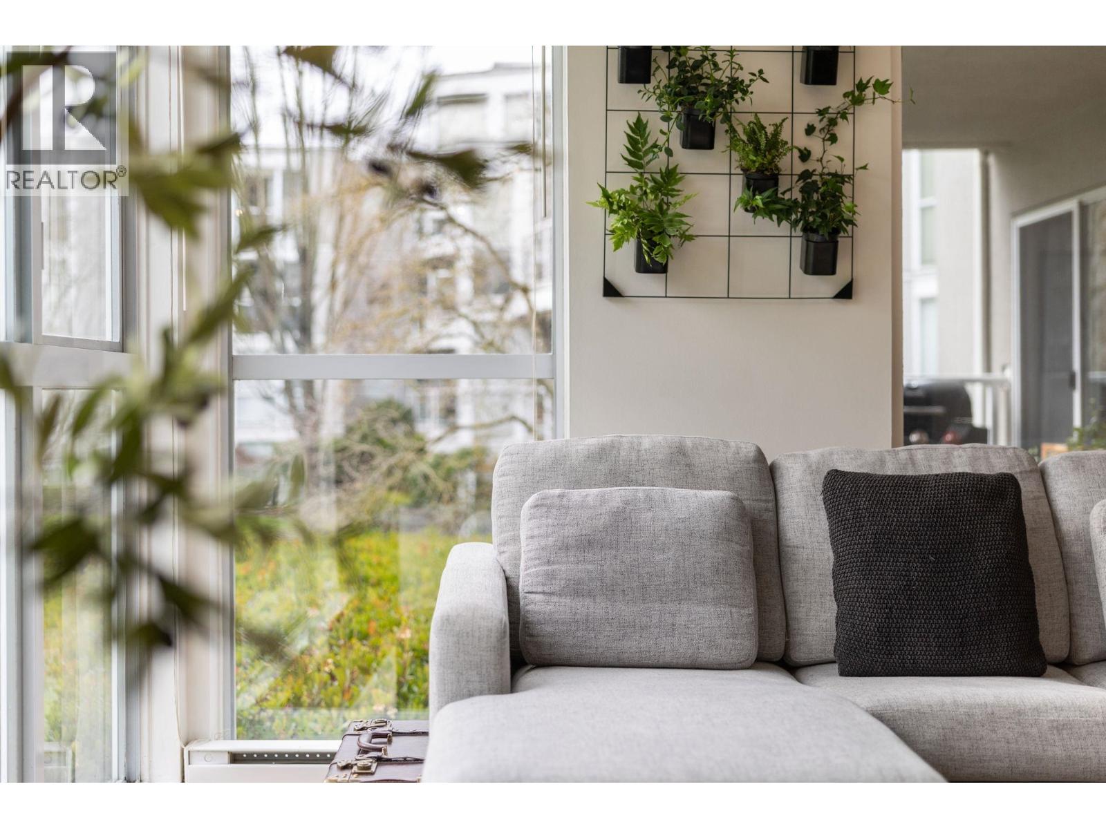 212 8450 Jellicoe Street, Vancouver, British Columbia  V5S 4S9 - Photo 6 - R3092895