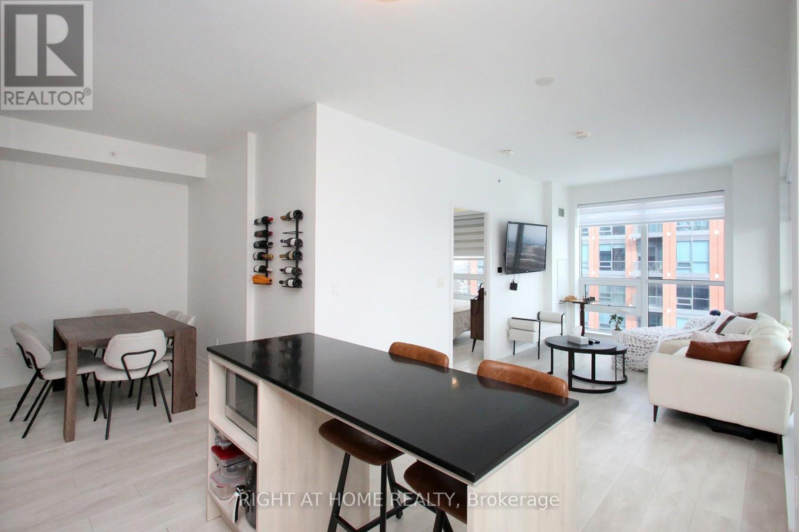 1421 - 31 Tippett Road, Toronto, Ontario  M3H 0C8 - Photo 10 - C12813982