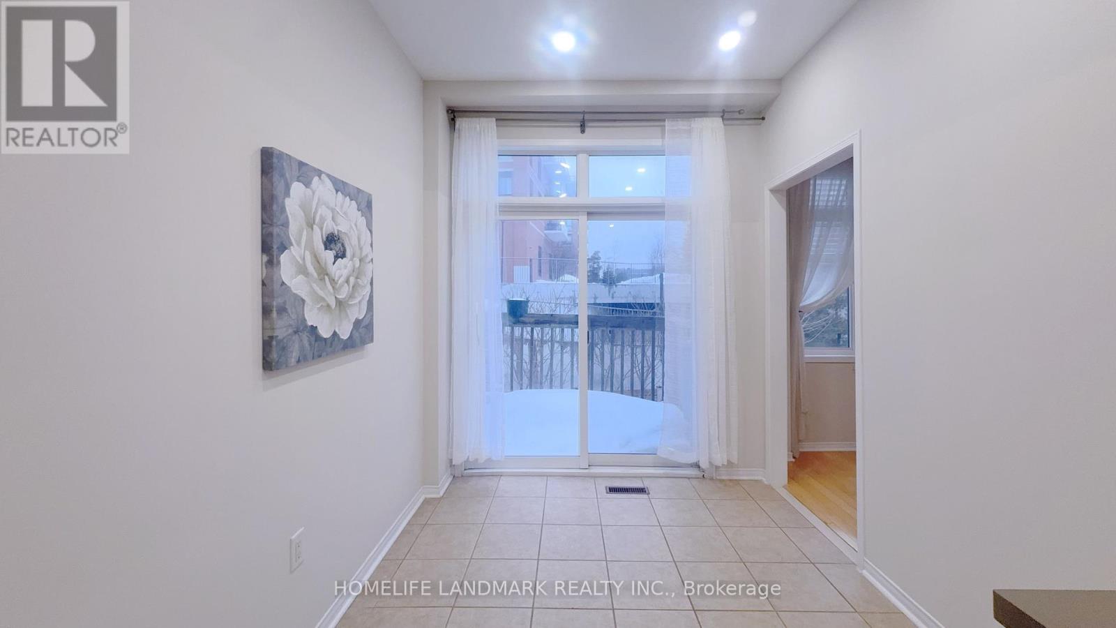 42 - 10 Post Oak Drive, Richmond Hill, Ontario  L4E 4H8 - Photo 12 - N12813970