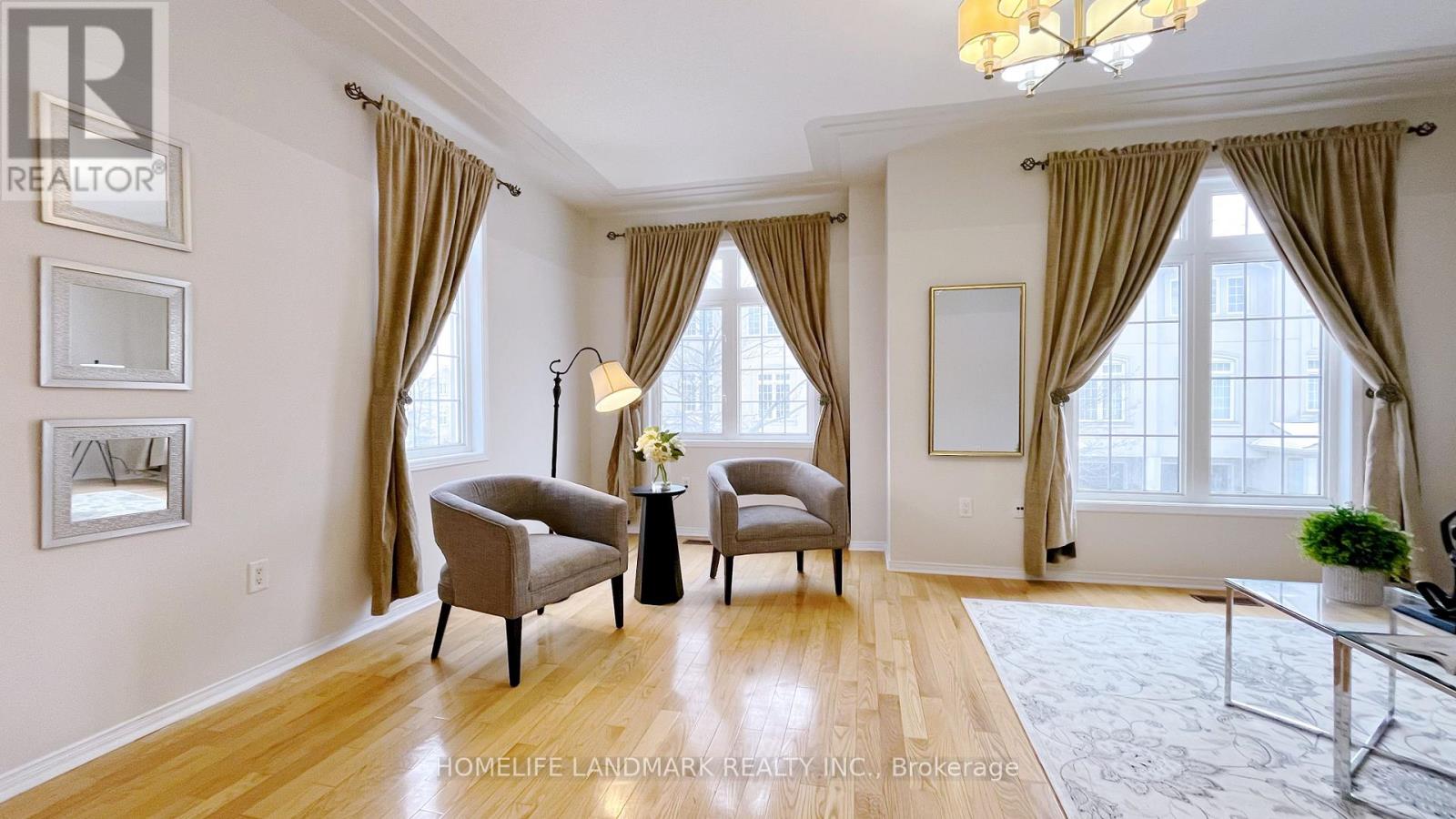 42 - 10 Post Oak Drive, Richmond Hill, Ontario  L4E 4H8 - Photo 5 - N12813970