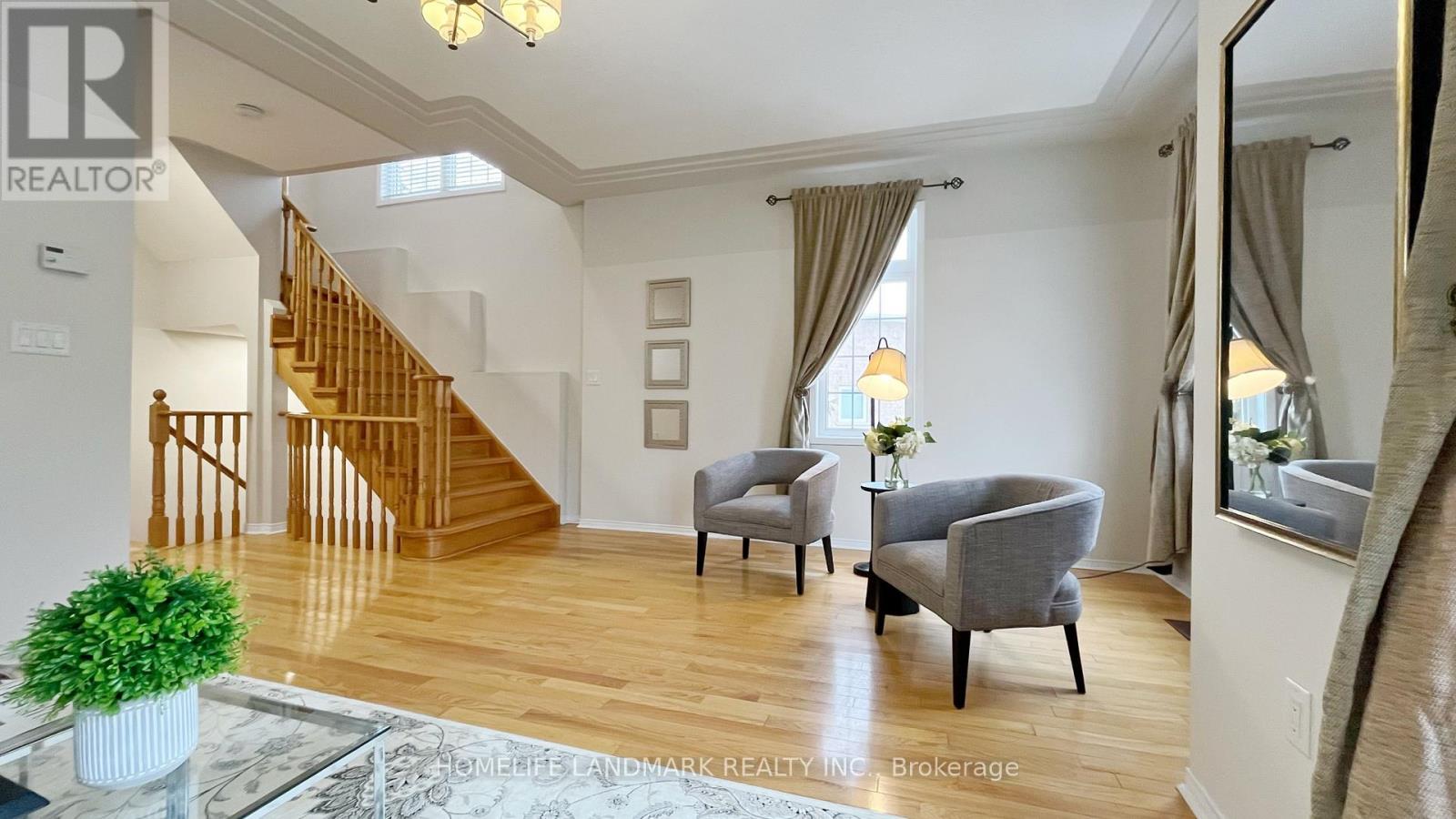 42 - 10 Post Oak Drive, Richmond Hill, Ontario  L4E 4H8 - Photo 6 - N12813970