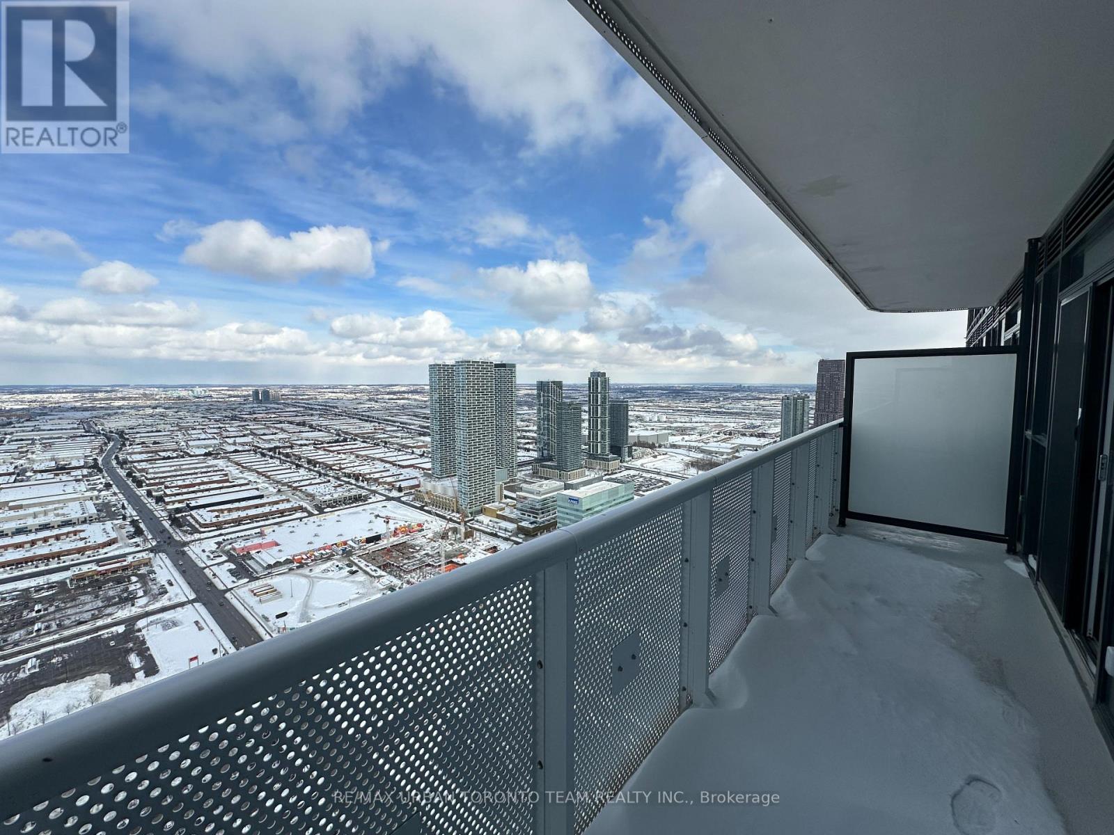 5703 - 8 Interchange Way, Vaughan, Ontario  L4K 5Z7 - Photo 8 - N12813976