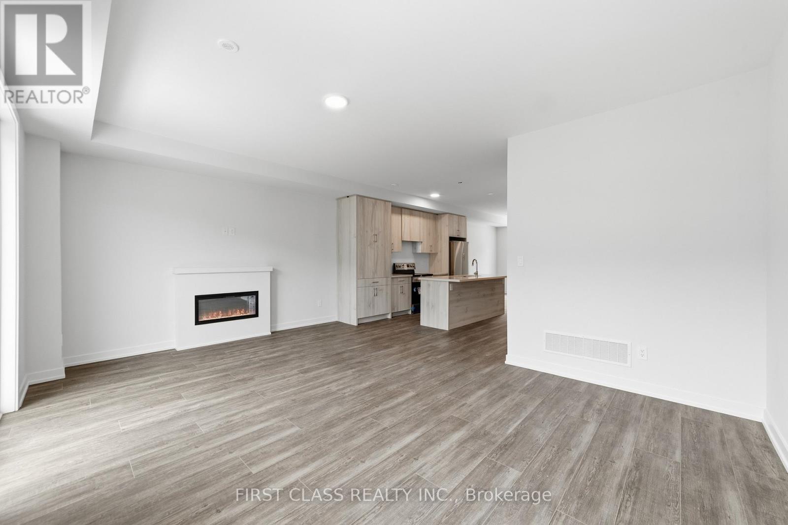 12 Mermot Lane, Richmond Hill, Ontario  L4B 0J5 - Photo 12 - N12813992