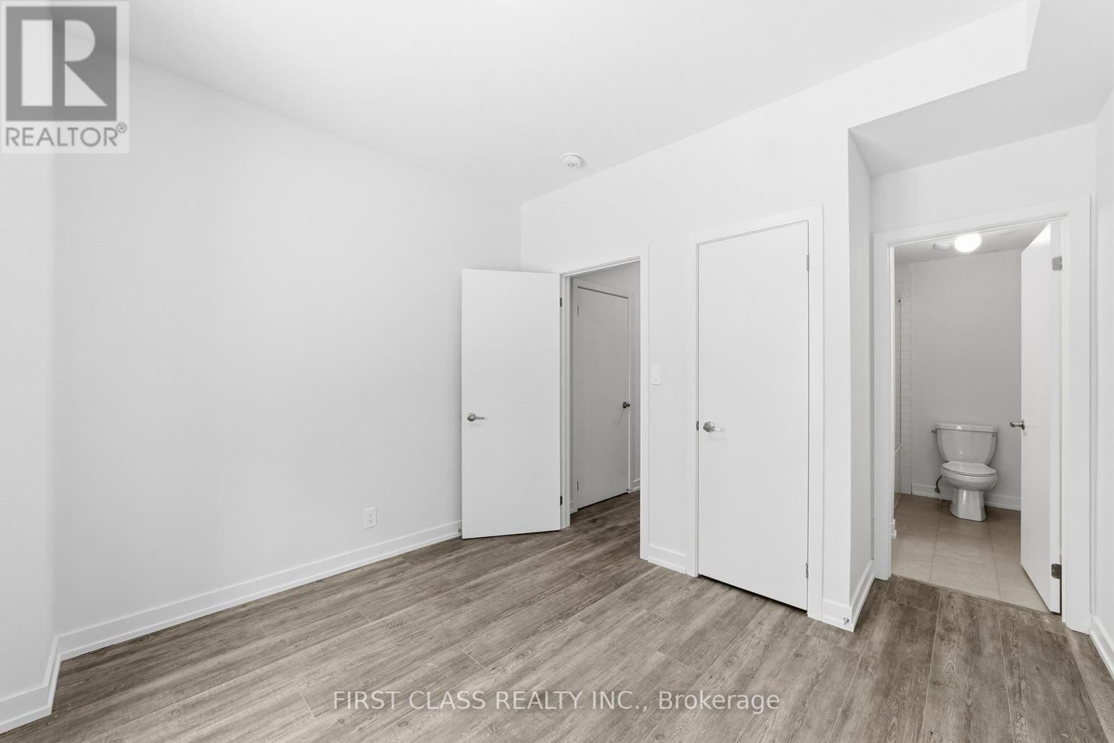 12 Mermot Lane, Richmond Hill, Ontario  L4B 0J5 - Photo 34 - N12813992