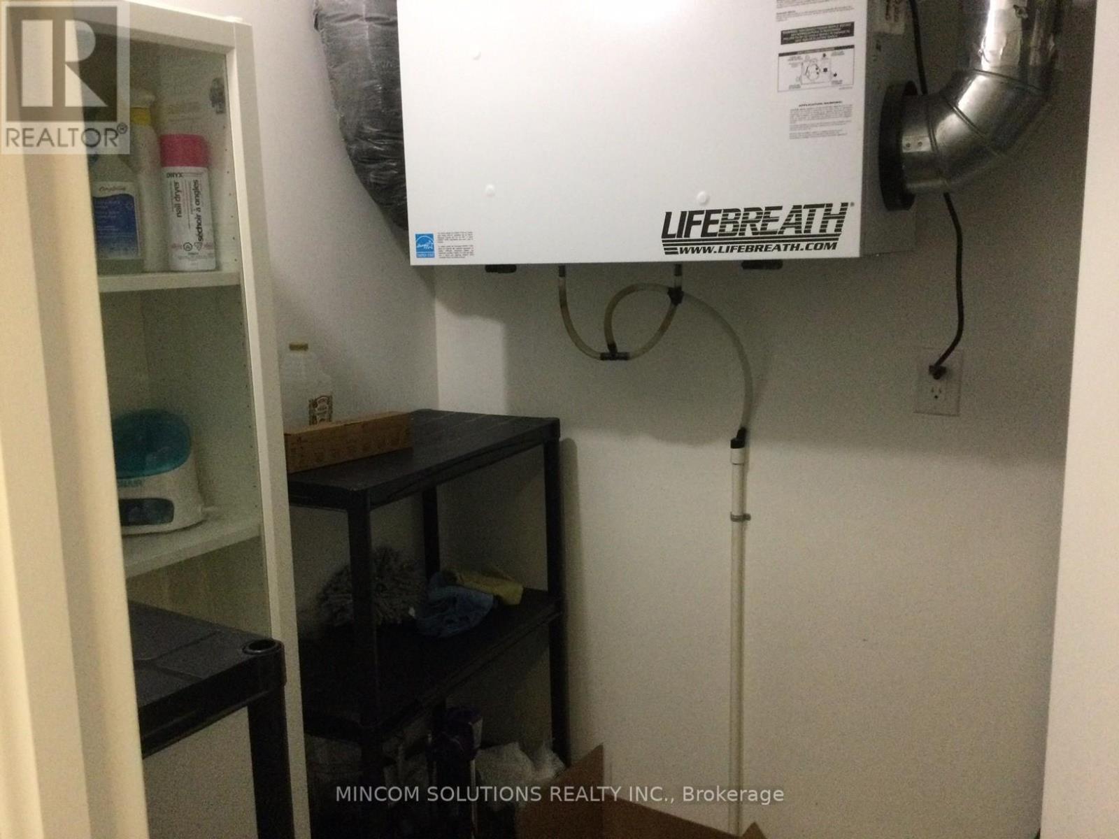 92 Clover Crescent, Wasaga Beach, Ontario  L9Z 0G4 - Photo 21 - S12813978