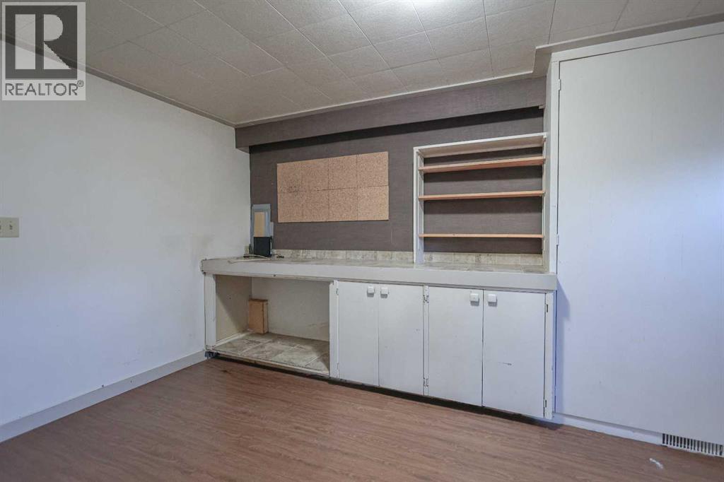 102 Dalgleish Bay Nw, Calgary, Alberta  T3A 1K8 - Photo 30 - A2280097