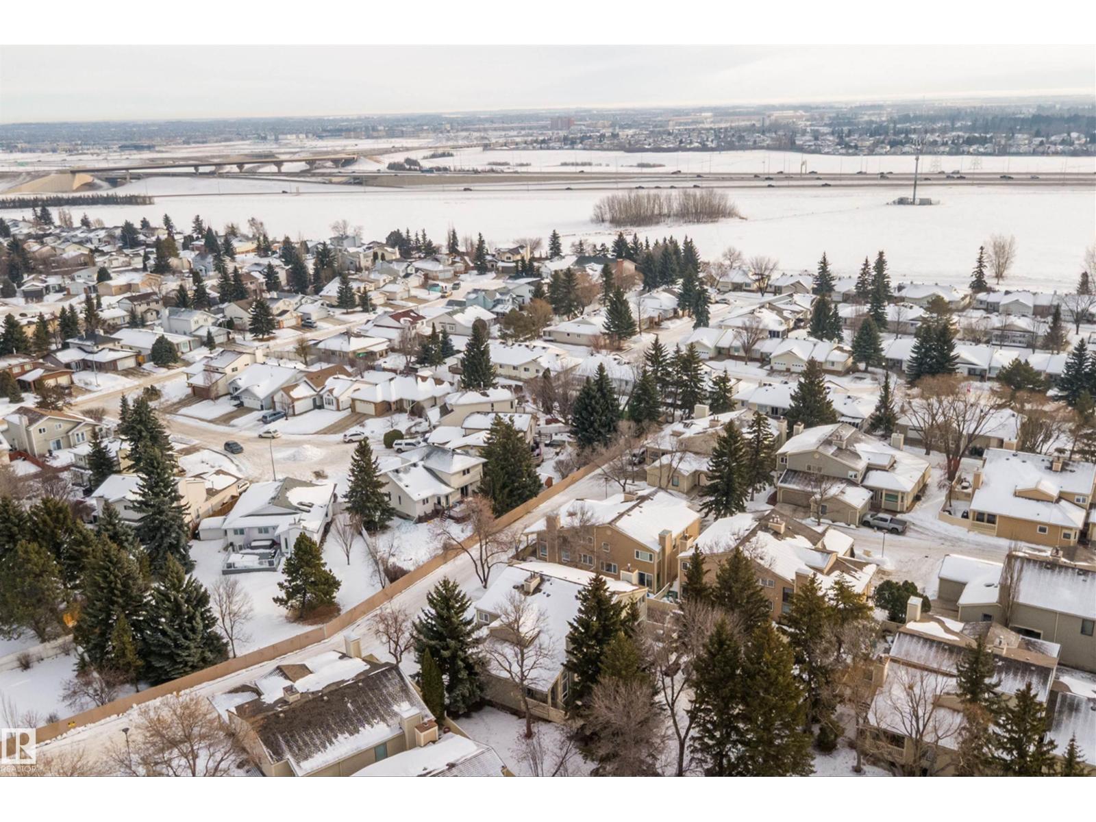 1027 109 St Nw, Edmonton, Alberta  T6J 5G2 - Photo 53 - E4471965